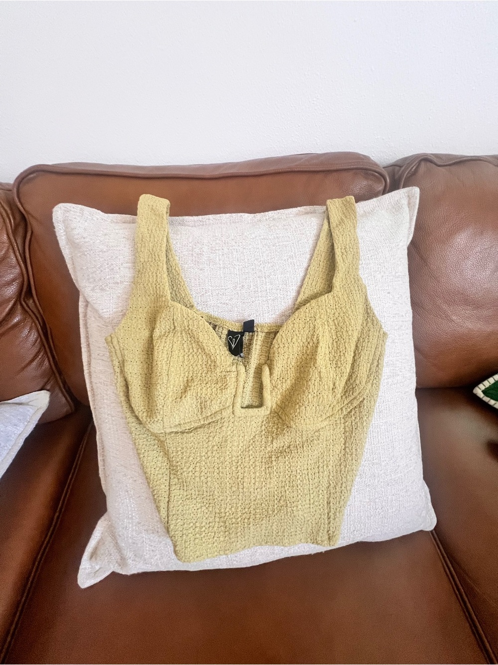 Green crop top